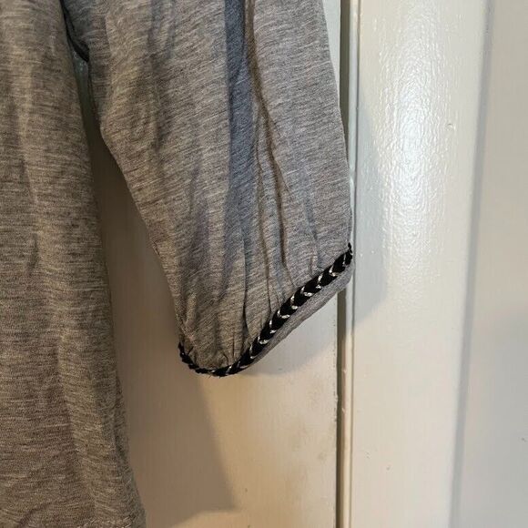 THML Anthropologie Bohochic Grey Embroidered Aztec Design Tassel Tie Top XS - Picture 6 of 7